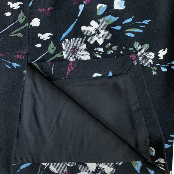 WHBM Floral skirt NEW without tags - Picture 6 of 6